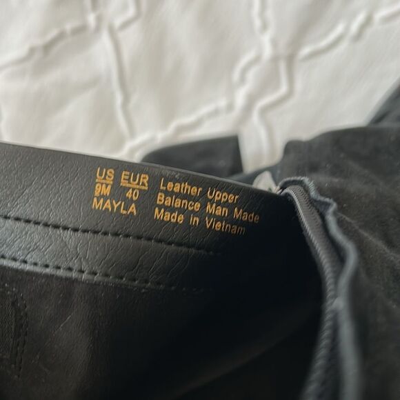 Sam Edelman Black Suede Leather Chunky Heel Bootie(Size 9) - Picture 9 of 9